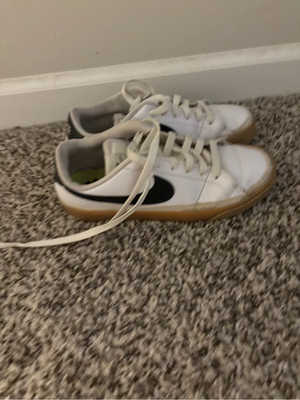 Nike White Sneakers with Black Swoosh and Gum Sole - Kids